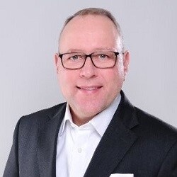 Tobias Liebscher_web